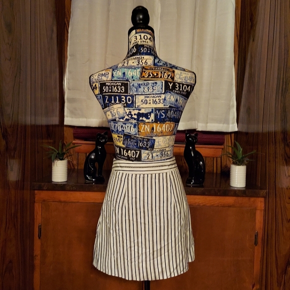 BCBGeneration Striped Double Breasted Mini Wrap Skirt NWOT - Picture 4 of 13